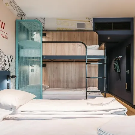 Хостел Meininger Centrum