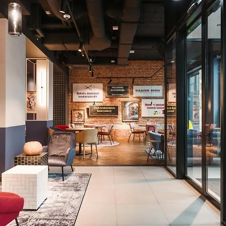 Hostel Meininger Centrum *