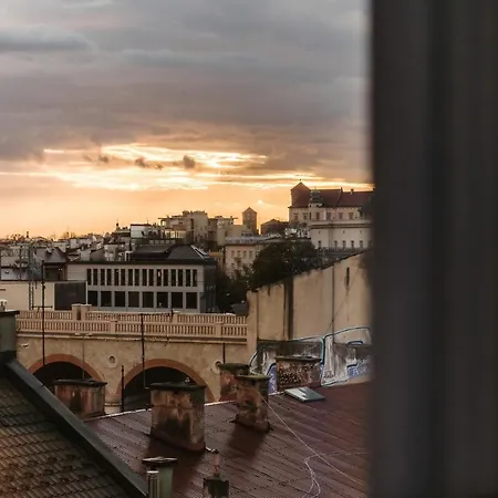 Ostello Meininger Centrum *